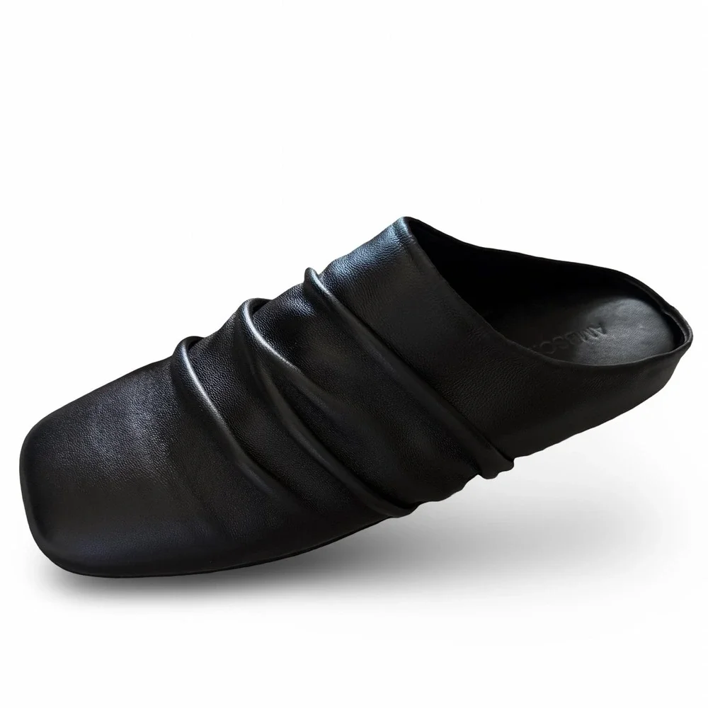 Black Faux Leather Ruched Square Toe Mules Mens Sz 8.5 Flat Slip On Slides